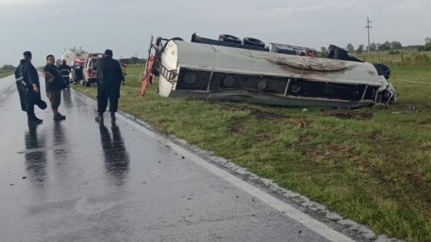 Santa Fe: Cinco muertos tras un choque frontal en la llamada “Ruta de la Muerte”