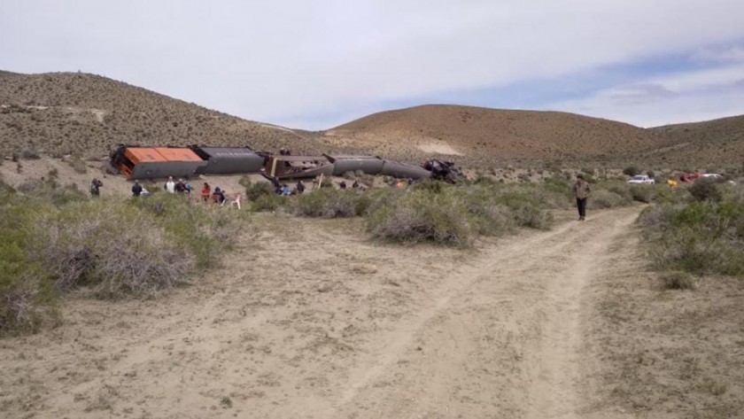 Río Negro: Cuatro heridos al descarrilar el histórico tren La Trochita