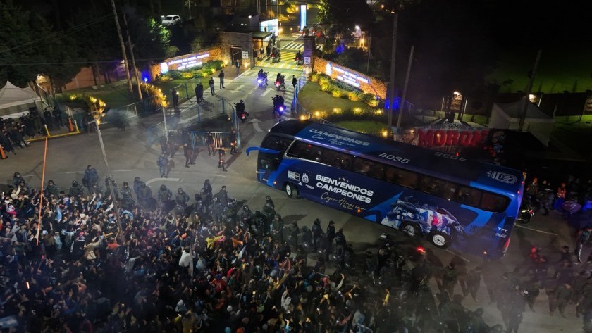 Locura por la Selección: los bicampeones de América fueron recibidos por miles de hinchas