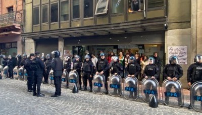 El Gobierno quiere recuperar el edificio: La Universidad Madres se resiste a la auditoría