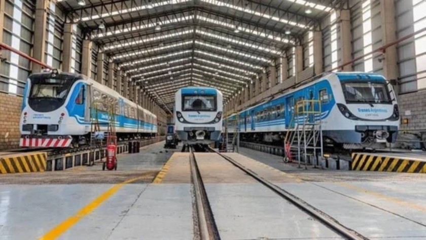 Nuevas locomotoras para que el tren San Martín deje de circular con diagrama de emergencia