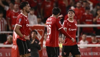 Independiente remontó a Defensa y Justicia y se afirma en la zona de playoffs