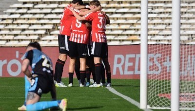 Estudiantes goleó a Rosario Central y lo eliminó de la Copa Argentina