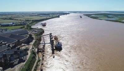 Conflicto en puertos: el Gobierno acordó con los prácticos una rebaja y se levantó el paro