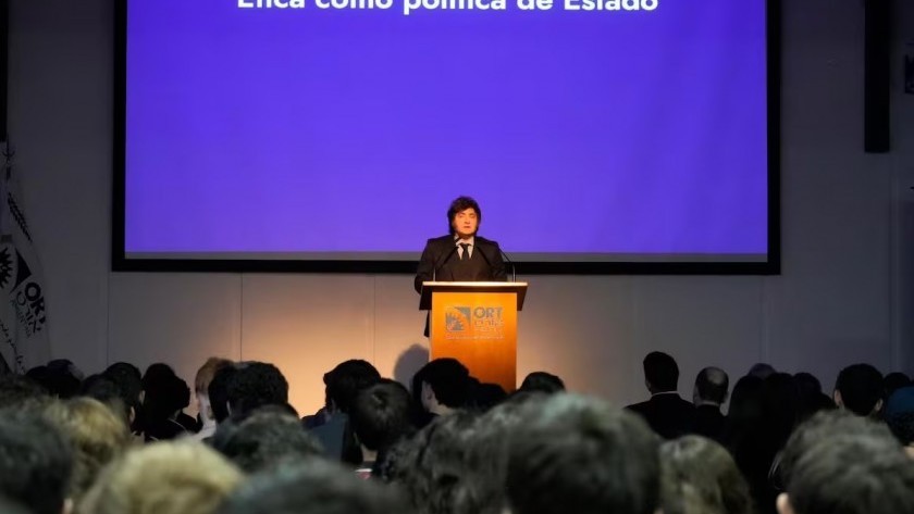 Milei en la escuela ORT: “No vamos a negociar nuestros valores éticos y morales”