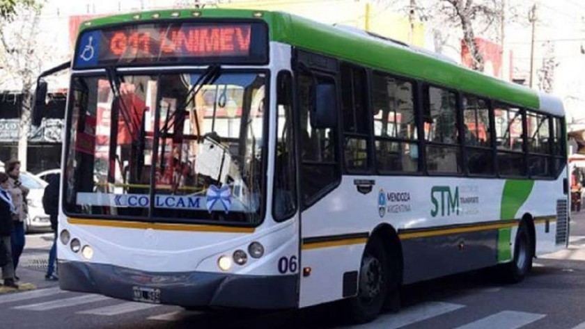 Se levantó el paro de colectivos: UTA llegó a un acuerdo y mañana habrá transporte en el interior